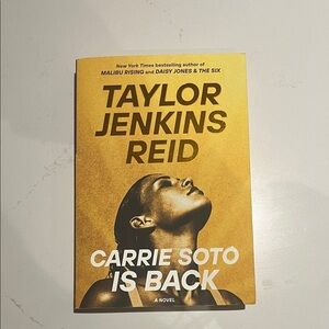 Taylor Jenkins Reid - Carrie Soto Is Back (Gold Cover)